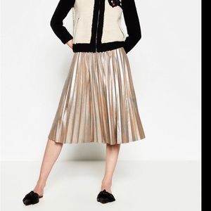 Zara Gold Pleated Skirt